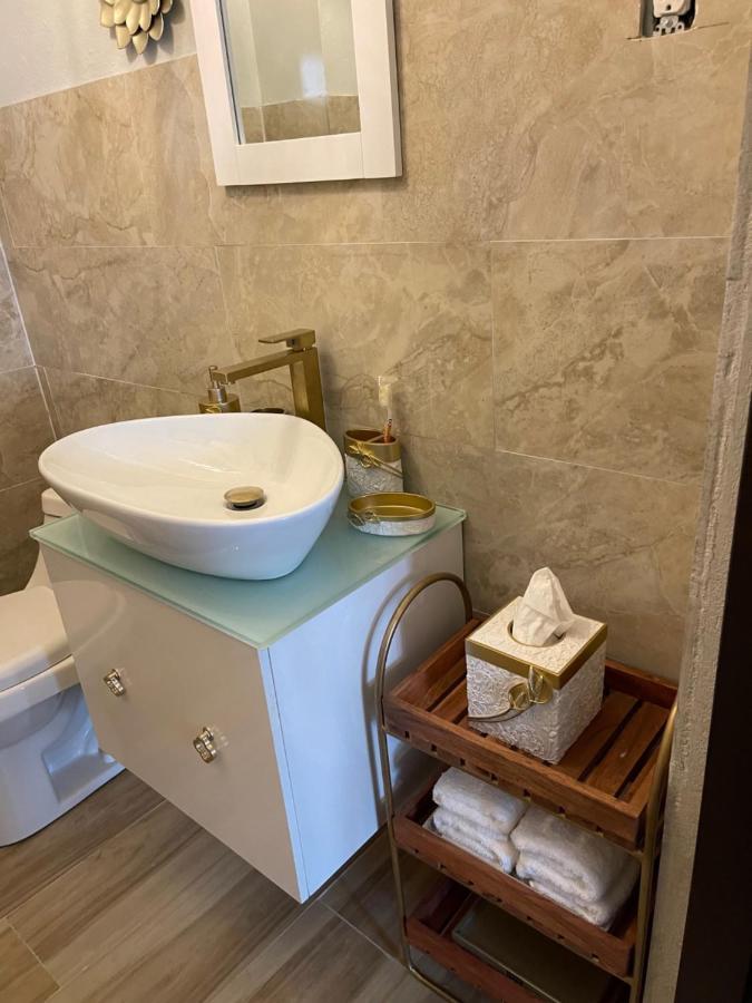 The Balconies Studio, The Marilyn Suite & The Crystal Apartment At Casa Of Essence In Old San Juan Ngoại thất bức ảnh