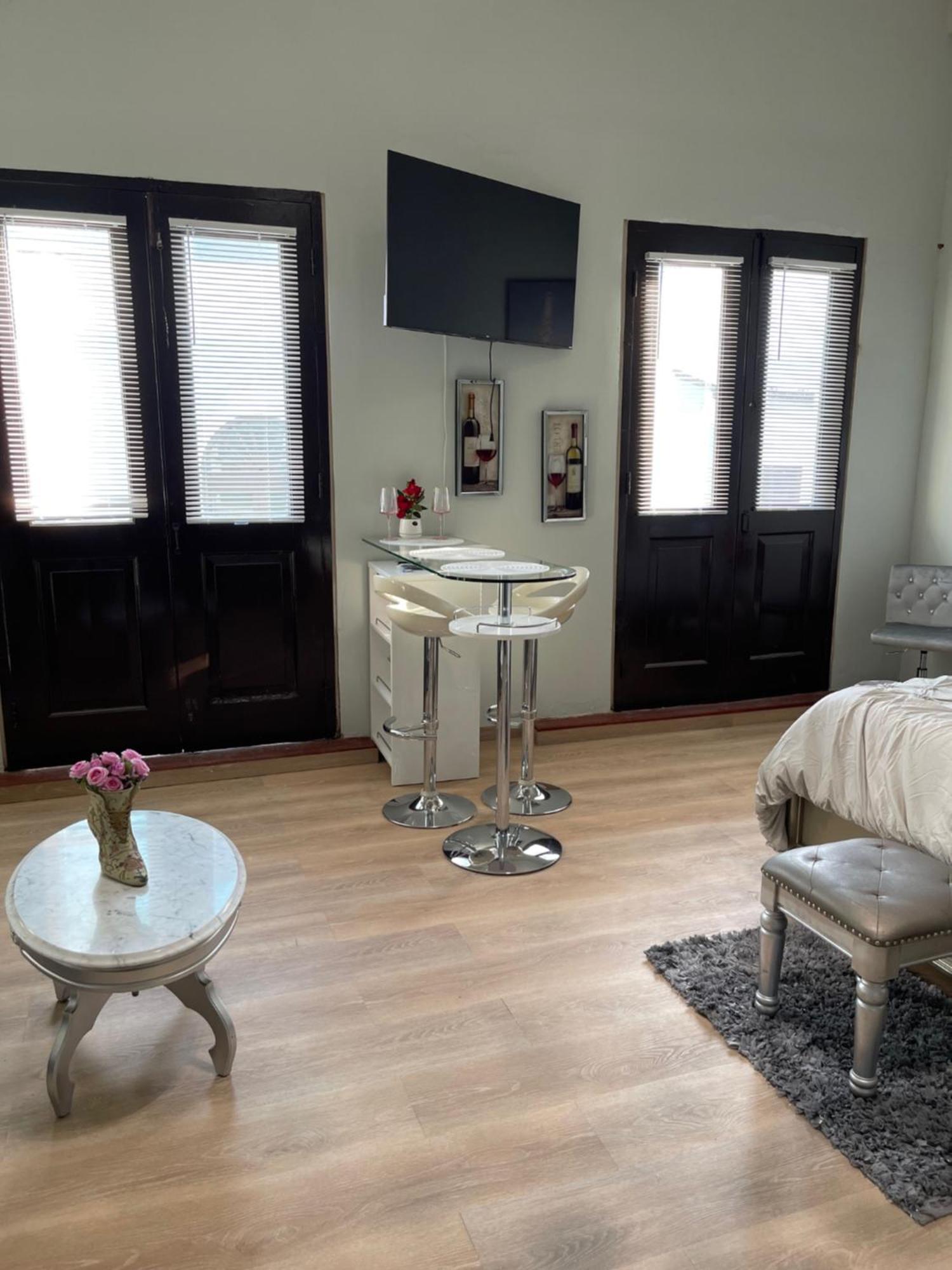 The Balconies Studio, The Marilyn Suite & The Crystal Apartment At Casa Of Essence In Old San Juan Ngoại thất bức ảnh